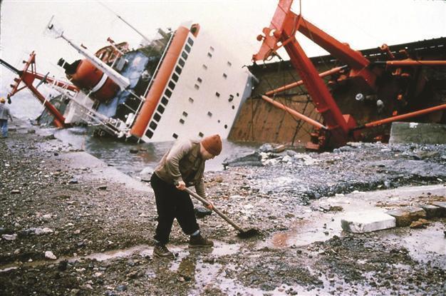 Allan Sekula show at Akbank Sanat