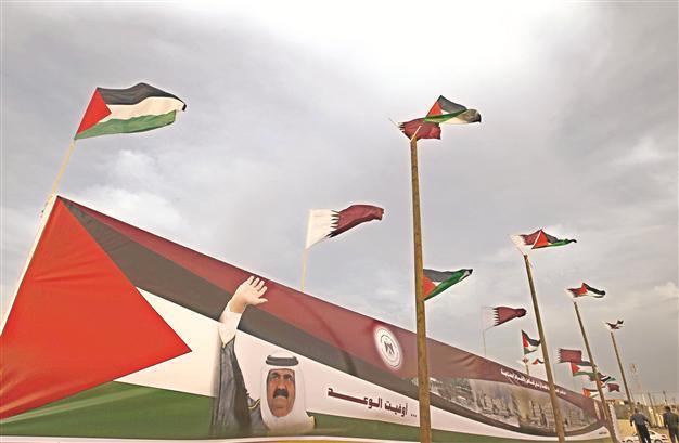 Gaza ready for Qatari emir’s historical visit