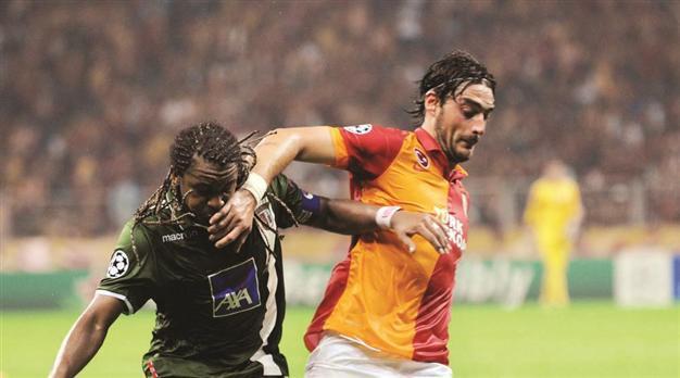 Galatasaray hosts Cluj in game for survival in Euro cup