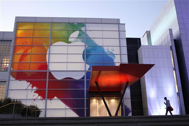 Apple expected to debut mini iPad