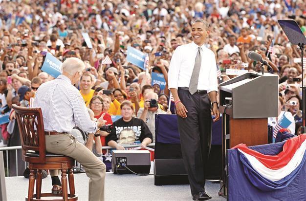 Obama, Romney in final push for votes