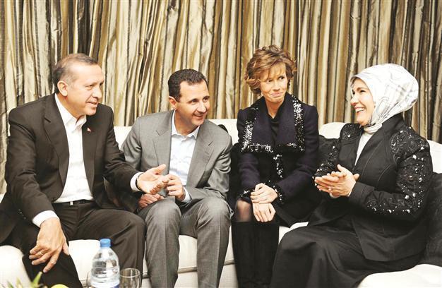 Spiraling Syria violence pulls friends apart