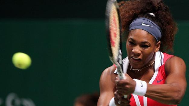 Serena overpowers Sharapova in WTA Champs final
