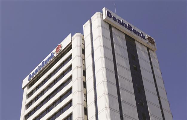 Int’l investors flock to $5 bln stake sale