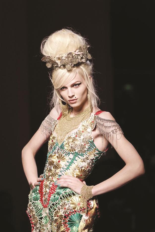 Androgynous model to come to Istanbul