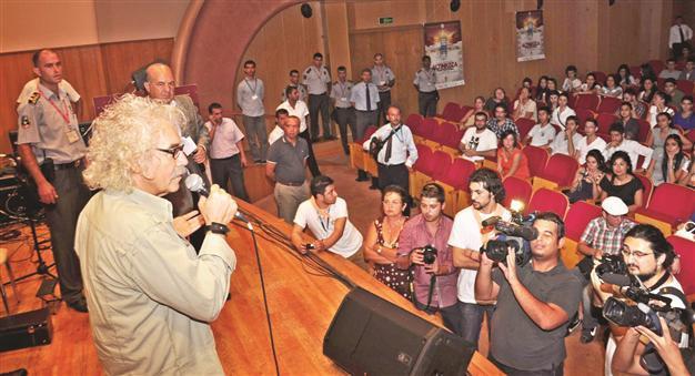 Golden Boll cancels all the concerts