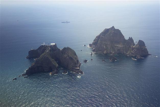 Google drawn into South Korea-Japan island dispute