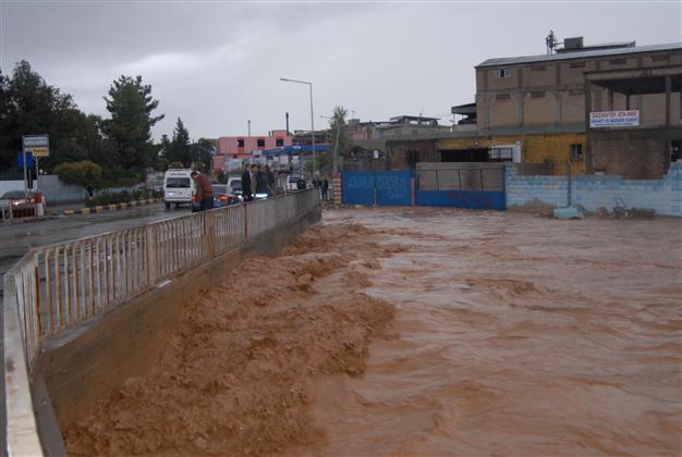Flood kills three in Gaziantep