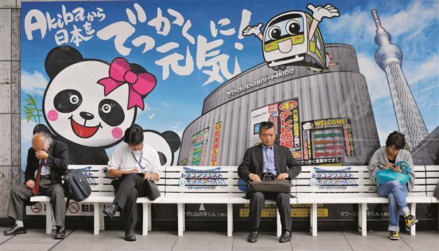 Japan’s economy stuttering ahead of China islands crisis