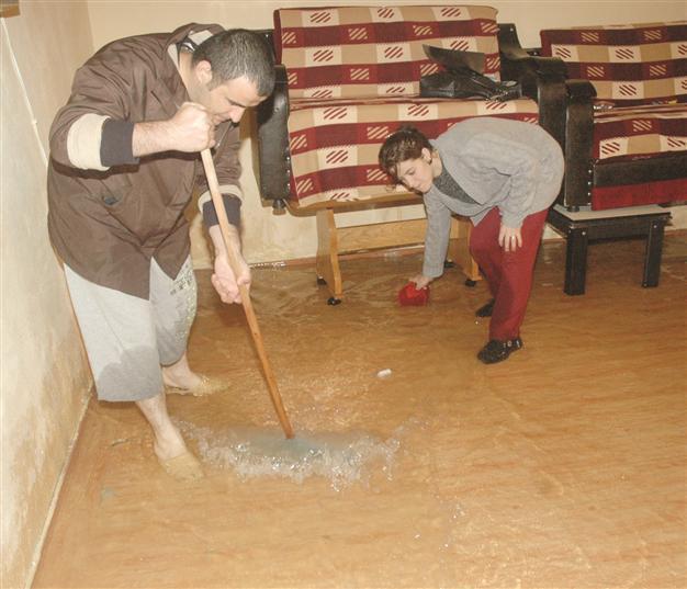 Heavy rains hit Istanbul, west coast
