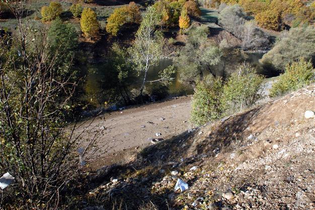 Mine blast in eastern Turkey kills two