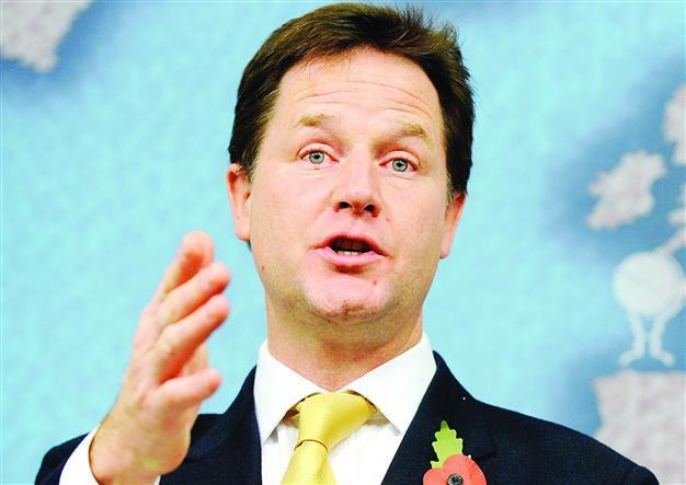 Budget crisis may put Britain out of EU: Clegg