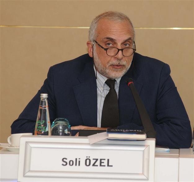 Turkish academics have mixed opinions on Obama win