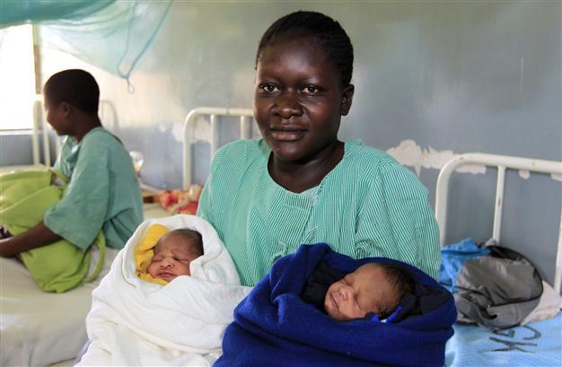 Barack and Mitt twins born in Kenya