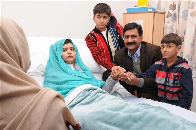 Thousands sign Nobel petition for Pakistans Malala