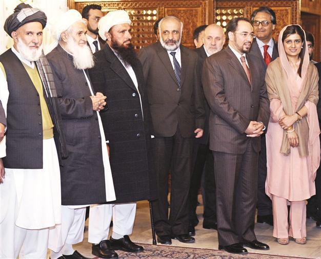 Haqqani considering peace talks with US