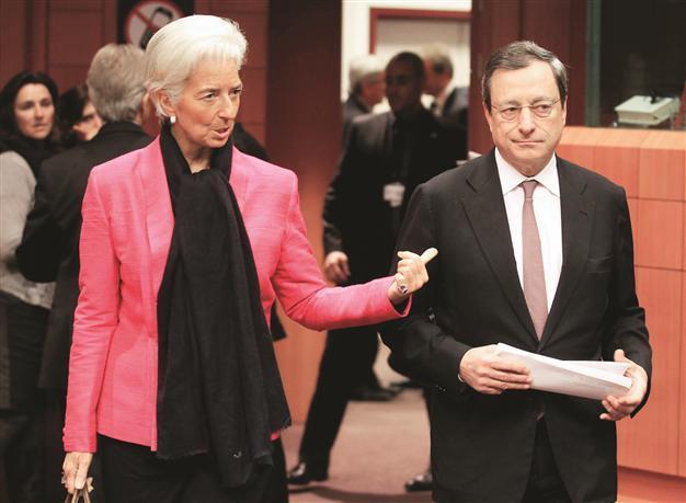 Eurozone, IMF clash over target times for Greek debt