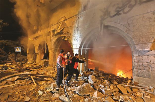 Gaza truce on the table with pains