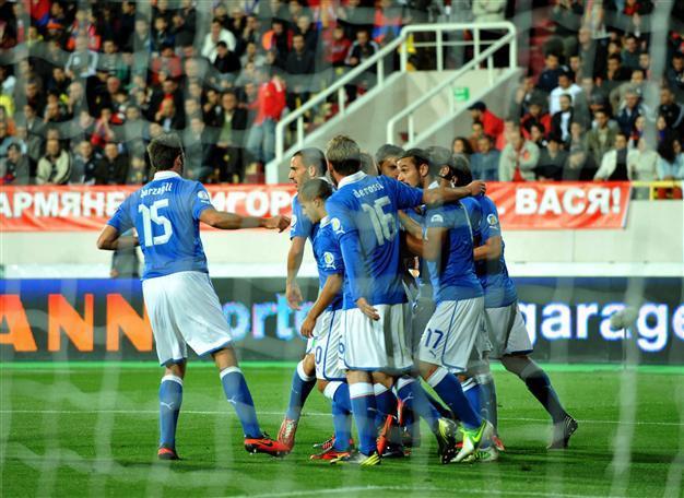 Football no excuse for outdoor sex, Italy court rules