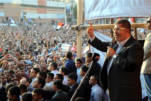 Egypt court to examine presidents decree next week