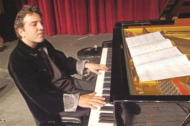 Pianist Fazıl Say launches his Anatolia concerts with Bursa