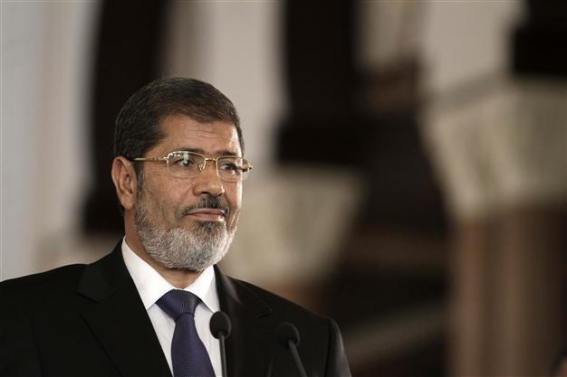 Egypts Islamists rally for Morsi as rifts widen