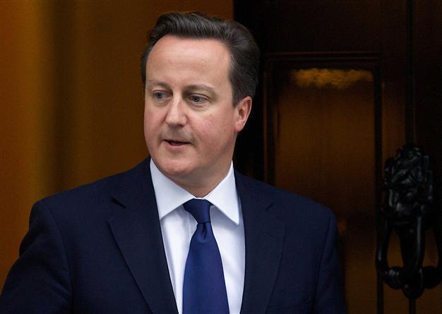 Harry Potter author dismayed by British PM on press
