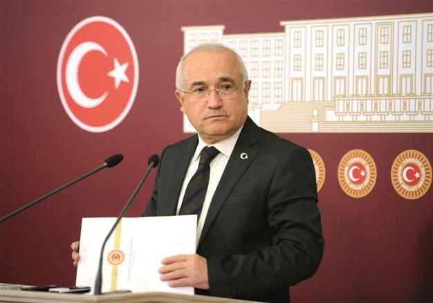 Çiçek concerned over debate on presidency