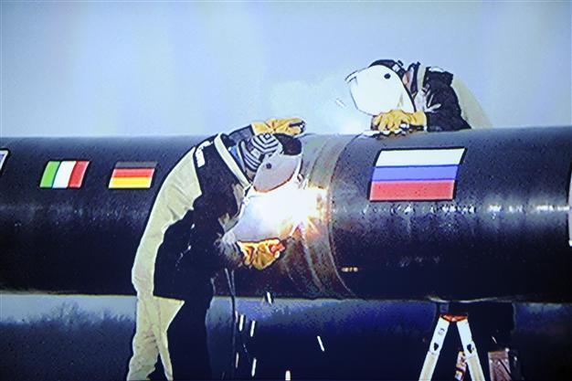 Putin launches construction of South Stream gas pipeline