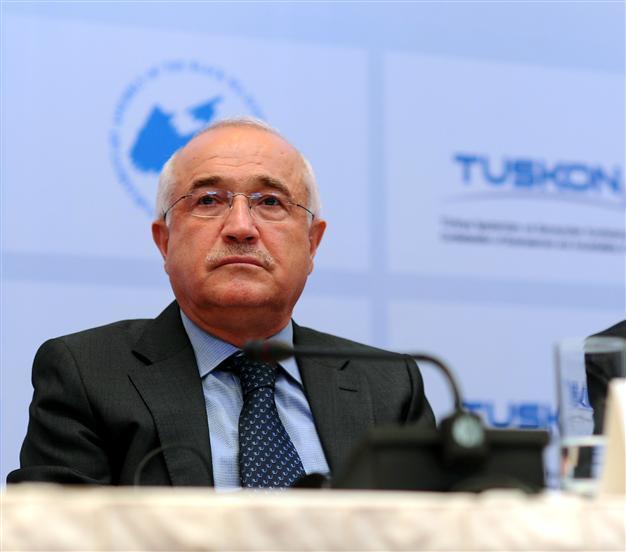 Panel on new charter freezes presidential system debate