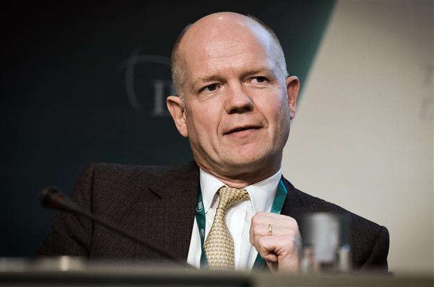 Hague sees urgent need to restart Mideast peace process