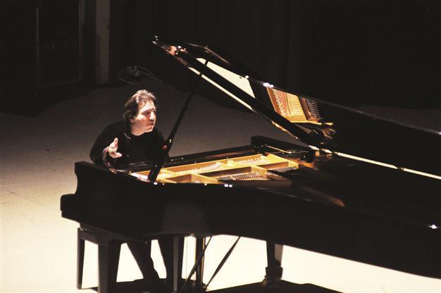 Pianist brings compositions home for BIPO & Say festival