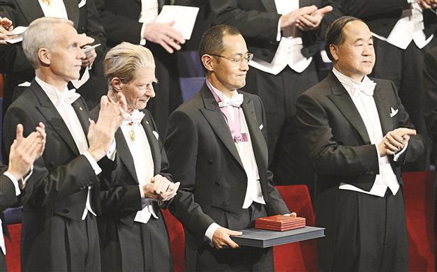 Nobel laureates handed out prizes