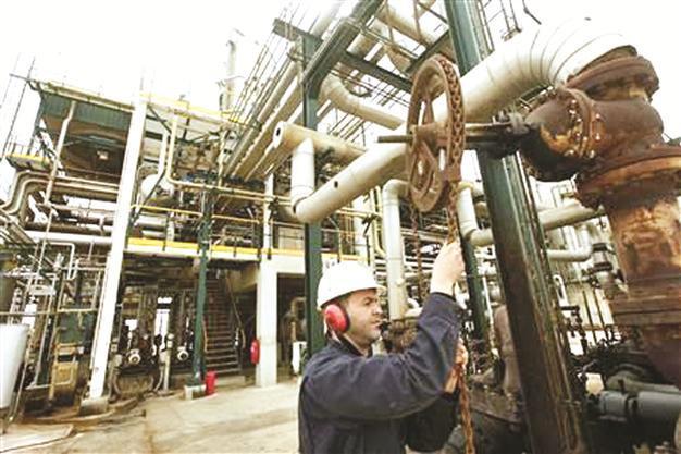 Eni to invest $8 billion to boost production in Libya