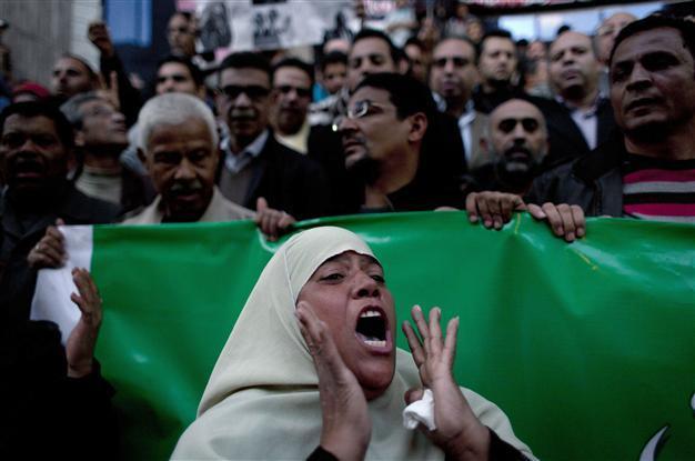Referendum triggers more rallies