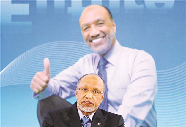 Bin Hammam backs from all football-related duties