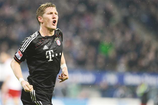 Bayern ace Schweini refuses to dismiss Dortmund