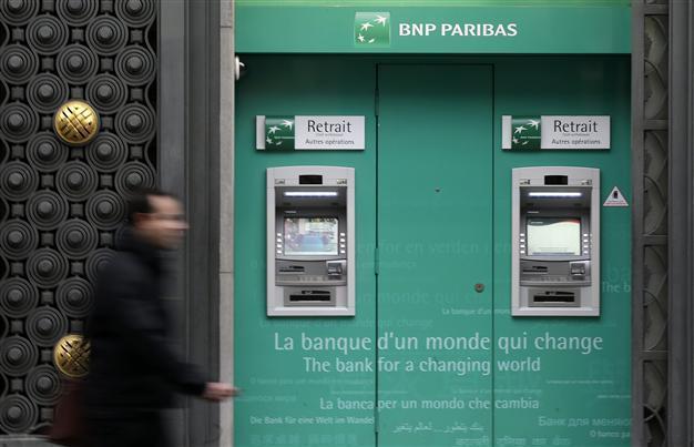 Hitler parody leaves French bank BNP red-faced