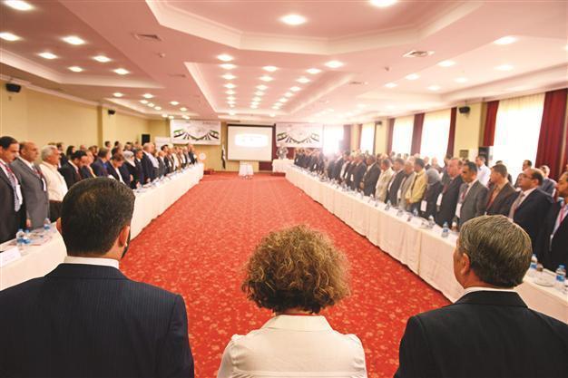Istanbul meet urges unity