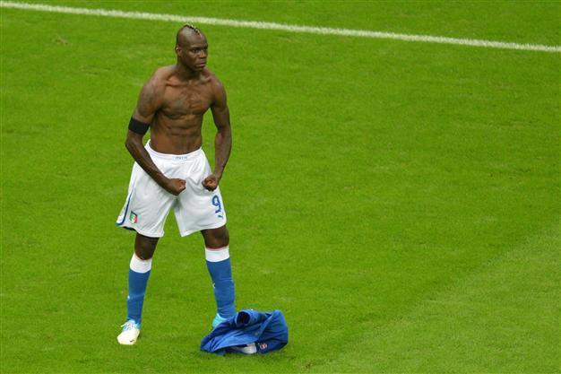 Football: Mancini happy with Balotelli decision