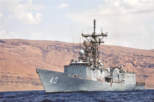 US considers granting missile ships to Turkey
