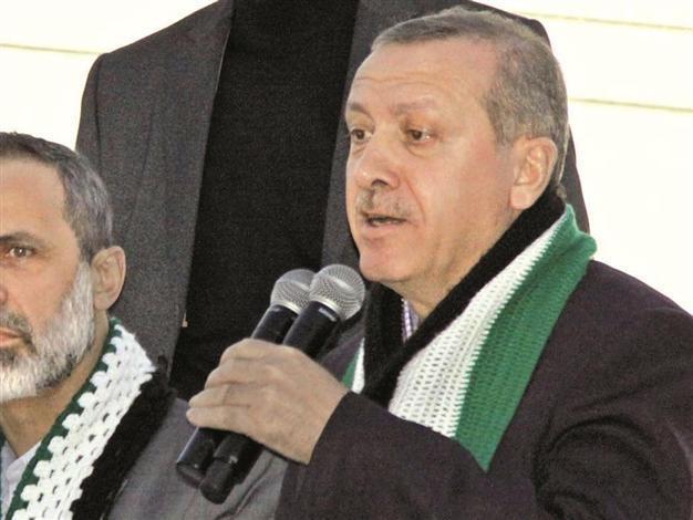 PM hints at ‘nearby’ figures for bugging