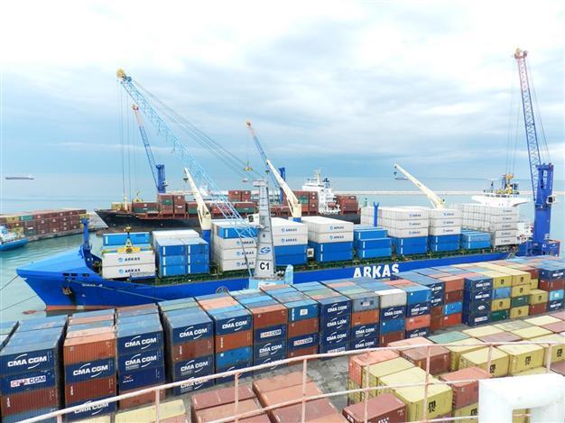 Exports via airways up 184 percent