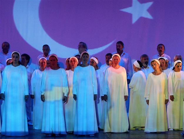 ‘Those Crazy Turks’ on stage as an opera style