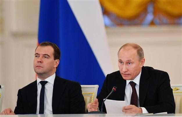 Putin vows to sign anti-US adoption bill