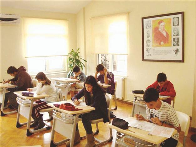 Tutoring schools carry on despite risk of ban