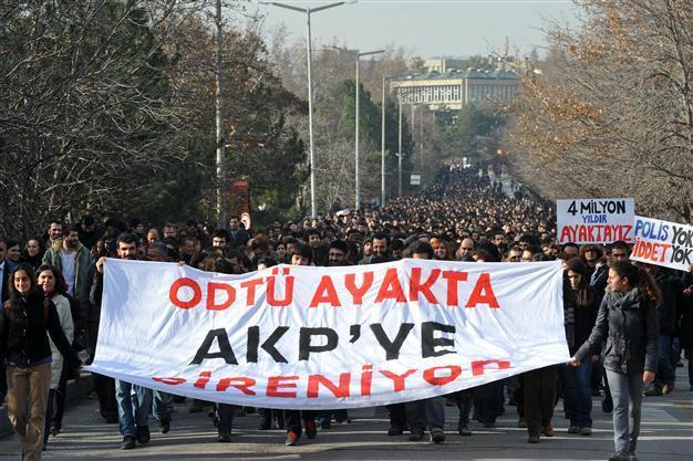 Turkish PM accuses CHP of abusing student protests