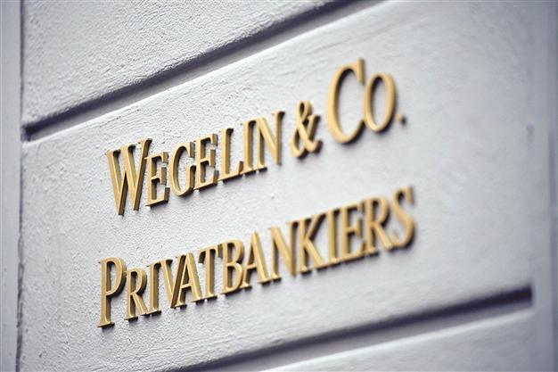 Historic Swiss bank decides to close doors