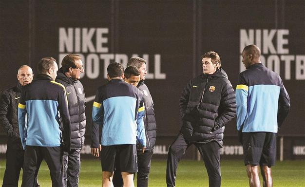Vilanova to coach Barca’s 1st game since surgery