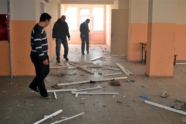 Three students injured in noise bomb explosion in school in southeastern Turkey